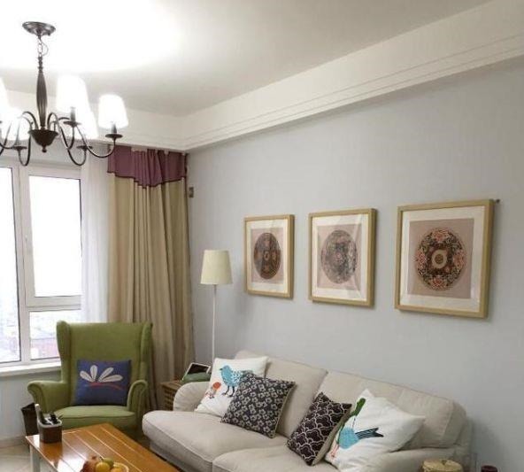 桌子|老婆硬要把冰箱放玄关,墙上装木板,完工我愣了,这设计第一次见