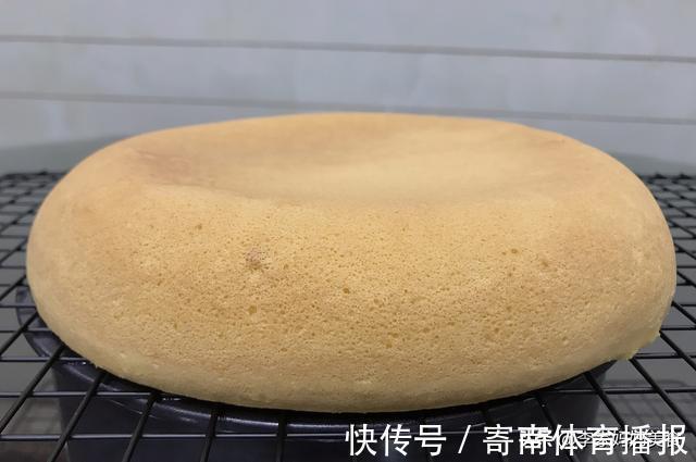 电饭煲|电饭煲蛋糕怎么做松软蓬松?牢记3个小技巧,蛋糕松软不回缩
