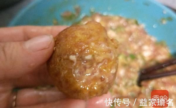 肉馅|这菜我们家一周吃3次,又香又有嚼劲,上菜连料汁都没剩
