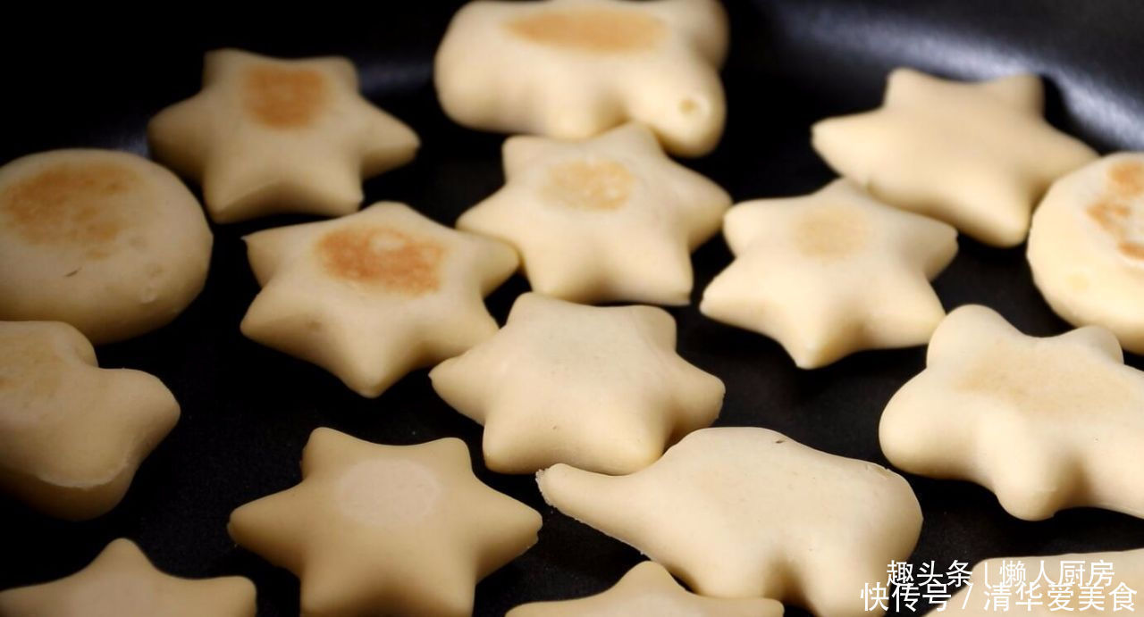 揉面不加一滴水，教你奶香山药小饼的做法，大人小孩都爱吃