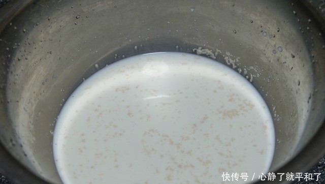 粗粮细做,玉米面最好吃的做法来了,不用蒸不用烤,孩子们都说好