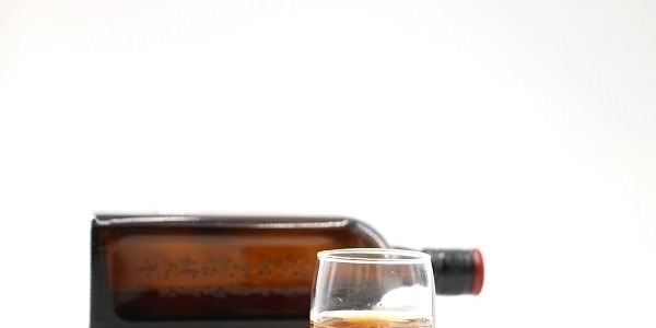 一杯酒|得了高血压的人，是不是不能继续喝酒了？若是喝了，会怎么样？