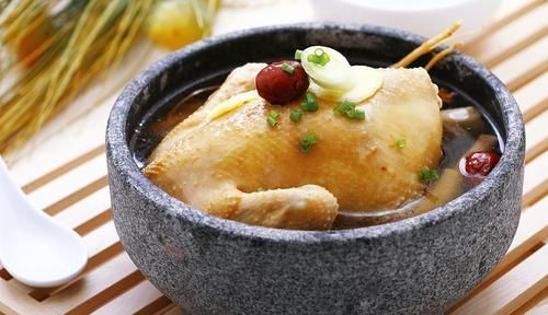 鸡身上有4处,堪称寄生虫的“老巢”,别大意,宁愿扔了都别贪食