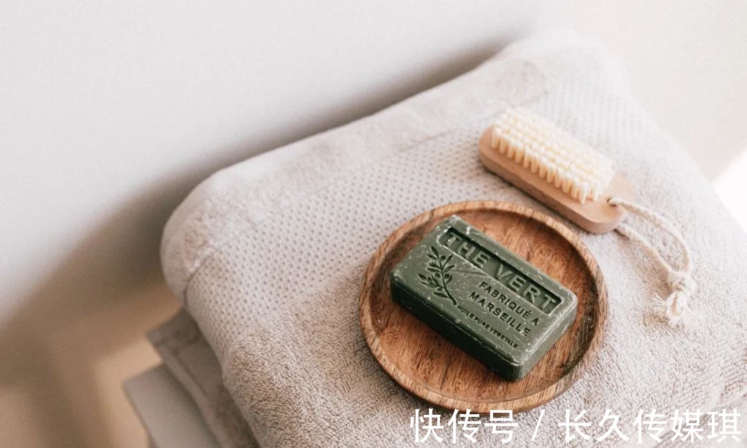 卸妆|七个护肤好习惯,看看你有哪些没做好。