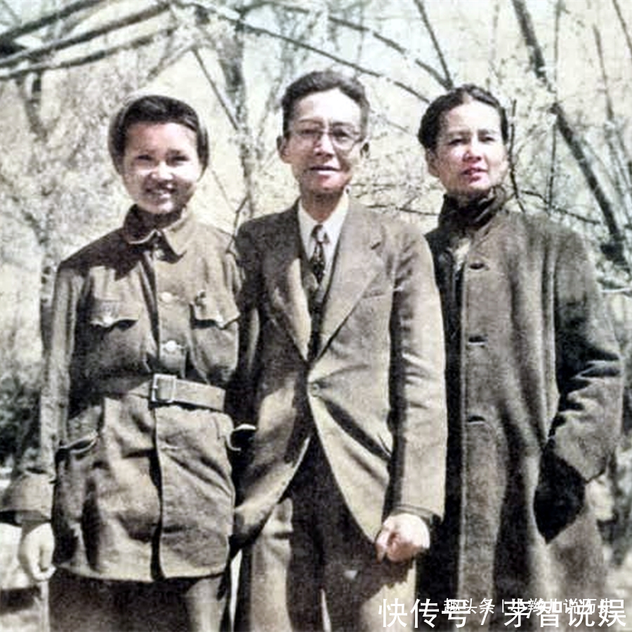 国徽&罕见梁思成和林徽因合影，气质优雅郎才女貌，两人带病设计国徽