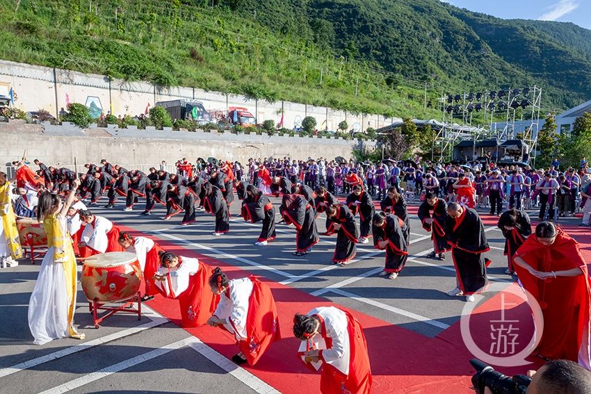 红叶节|聚焦巫山 首届巫山神女旅游文化艺术节开幕