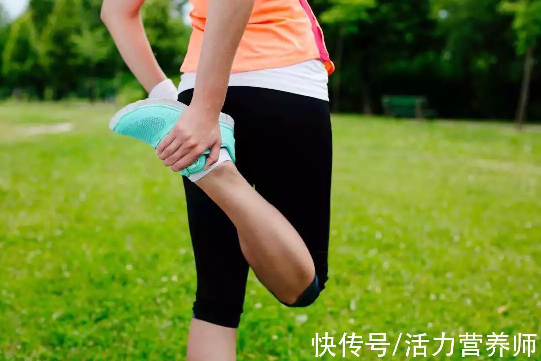 中老年人|50岁以上的人,坚持走路有助长寿,可做不到这5点多走也是白搭