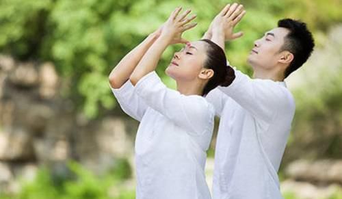 素食|血脂高的人不能吃面条？提醒：若想血脂平稳，3种素食建议少吃