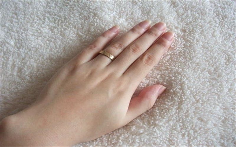 费米特：脸蛋变美的同时，也不要忽略了小手手