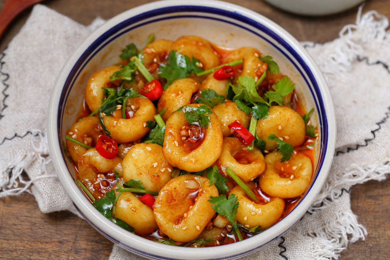 自从学会土豆此做法,老公隔三岔五点名要,Q弹入味好吃到舔盘底!