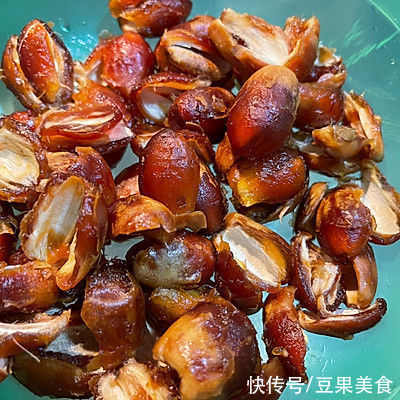 #金龙鱼精英100%烘焙大师赛-爱好组-高筋#芝士椰蓉面包