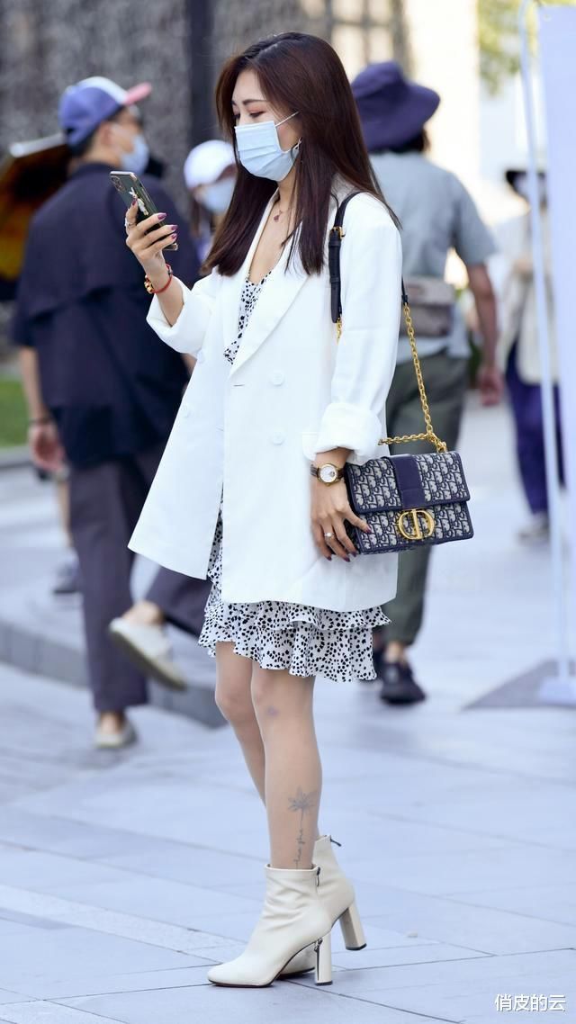 胖人穿连衣裙显腿粗？学会搭配，显瘦优雅有韵味