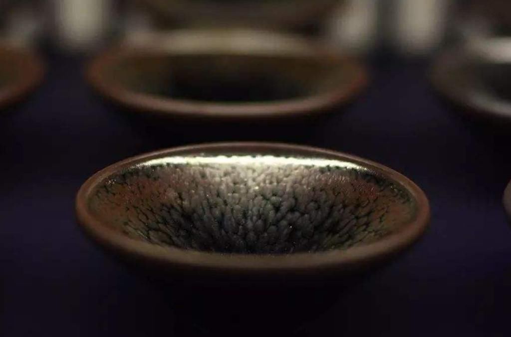  真的|建盏真的只适合点茶吗？建盏作为现代茶器的优势在哪？