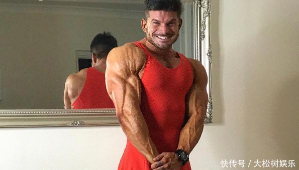 泰马克|特玛克穿上一件连衣裙，粉丝直呼眼睛中毒了，要去洗眼睛