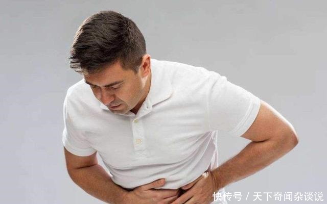 炒蒜苔前用焯水吗难怪蒜苔又硬又不入味,这样做,美味又健康