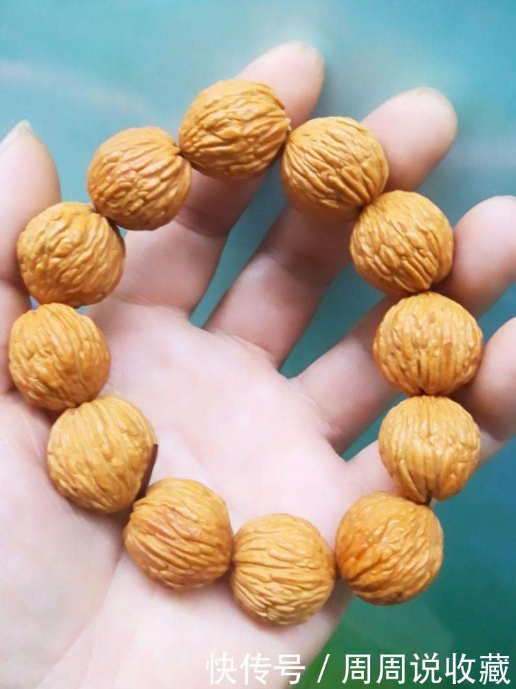 文玩|你的文玩手串或手镯是戴在左手还是右手呢?