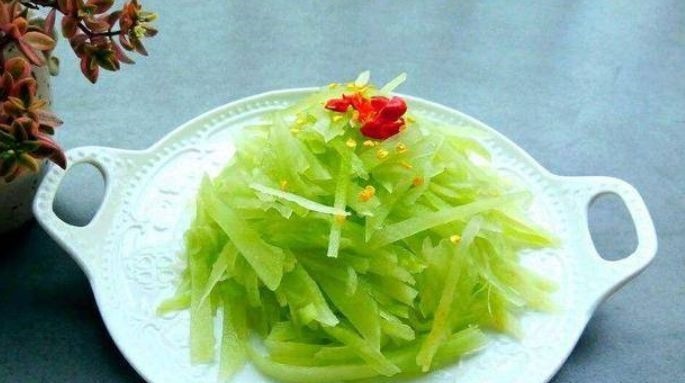 木耳科|女性担心变黄脸婆,学会吃4种食物,排毒养颜,抗衰老,滋养肌肤