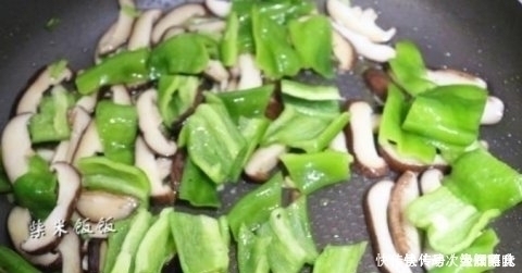 香菇|香菇和此物是绝配，3块钱一斤，燃烧脂肪，软化血管，越吃越瘦