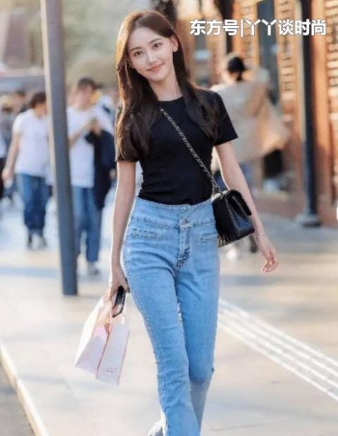 破洞牛仔裤|高颜值美女搭配牛仔裤,终于知道什么叫人间仙女