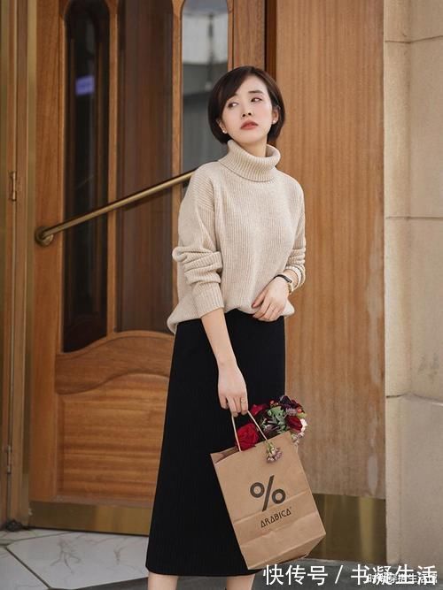 围脖 “卫衣”过时了,今年流行的是“围脖衣”,这也太美了吧
