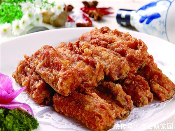  鲜香|在家自制蒜香排骨，外酥内嫩，肉质细腻，味道鲜香！