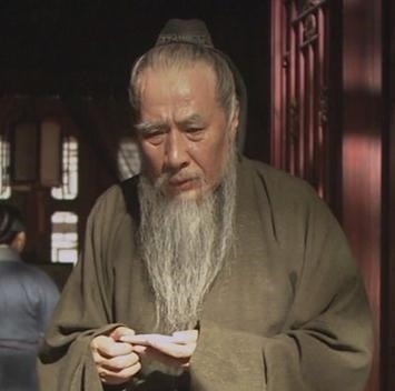 荣国府$《红楼梦》同样是贾府的长辈, 为什么贾母备受尊崇, 贾代儒备受冷落