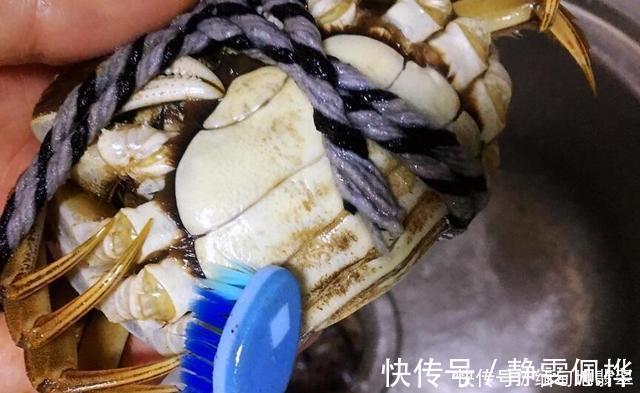 清蒸|蒸“大闸蟹”别再用错了水，很多人做错了，难怪肉质老蟹膏少