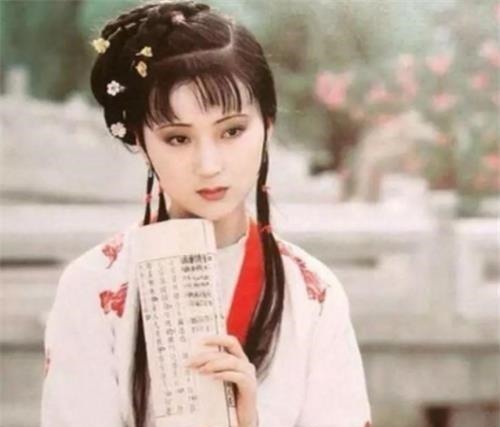 张莉&87版《红楼梦》薛宝钗有多美?欧阳奋强:剧组的小伙子都暗恋她