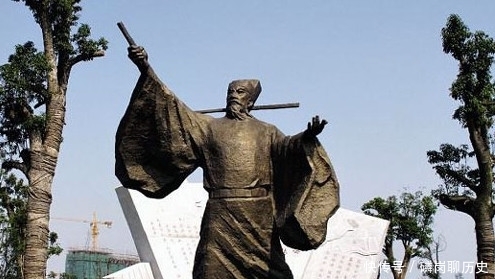 倔强宰相认死理,诗歌中的一个字改了十几遍,最终成为经典之作