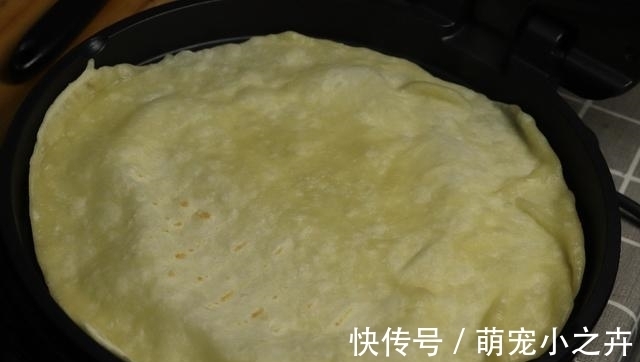 筋道|烙饼时，直接烙就大错特错了，多加这一步，饼柔软筋道，40秒两张