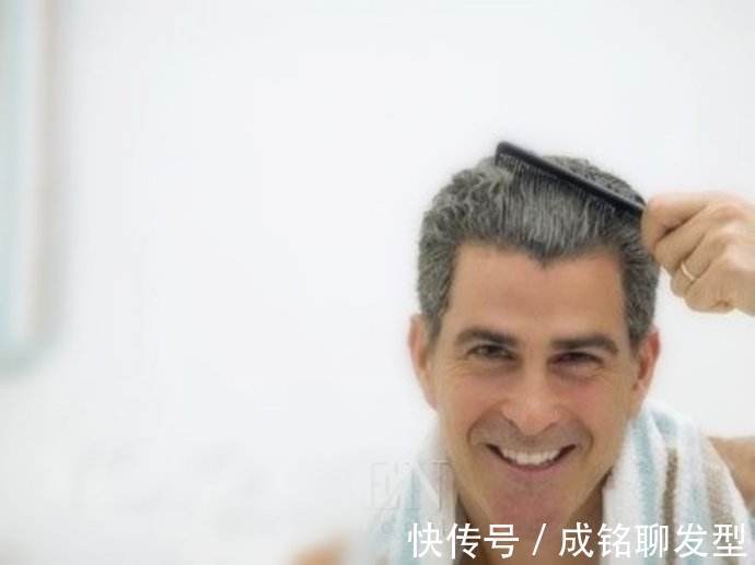 致癌物|中年人有白发最好别“染发”,试试这几种精干的发型,减龄又年轻