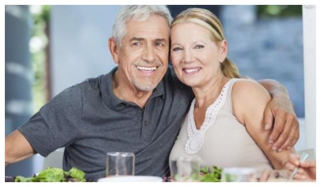 中老年人|男性如果过了50岁,这4件事还能做到,可能身体素质还不错