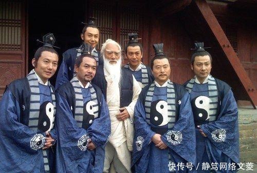 门派|金庸居然创作了两个一模一样的门派,掌门人都是天下第一!