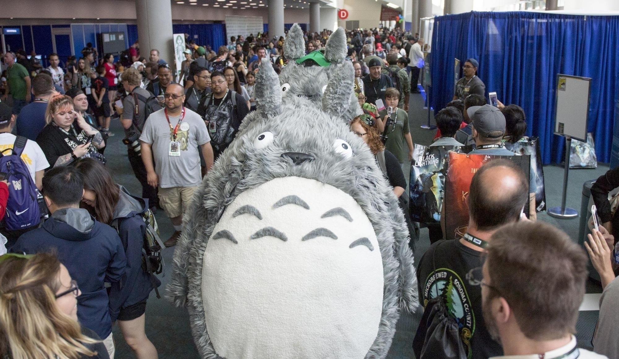 盲盒|网民吐槽如今逛漫展等同于开盲盒?对于这种变化你们喜欢吗