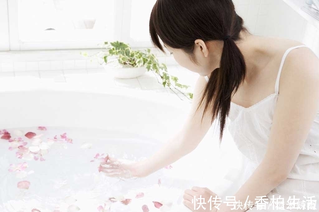 经期|月经的四大好处你知道吗?有事没事轻松便知!