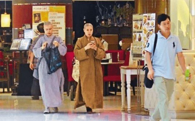 佛教#女主持释智定:僧袍里面穿黑丝,曾与多个和尚成亲,结局怎样了?