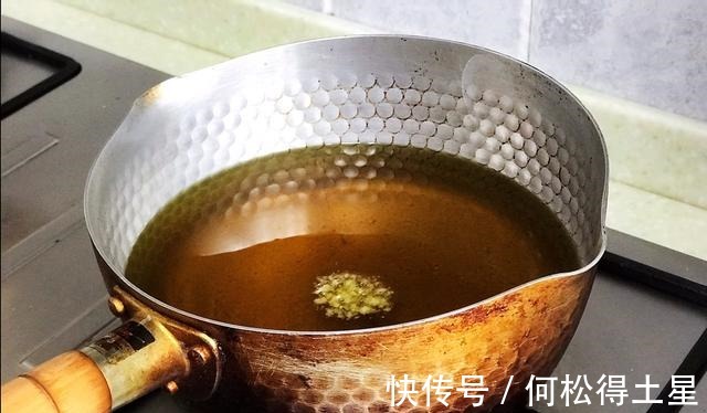 面包糠|外面卖10元一份的炸猪排，自己在家做，健康还卫生！