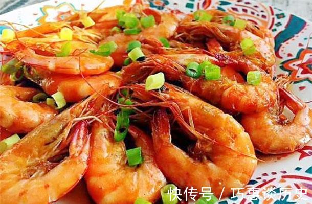 菜人|每天高温孩子没胃口买菜人少大虾便宜5元,多吃滋补菜,补钙补铁