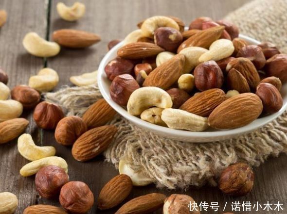 雌激素|女性过了45岁,要多吃4种碱性食物,补足雌激素,保护卵巢