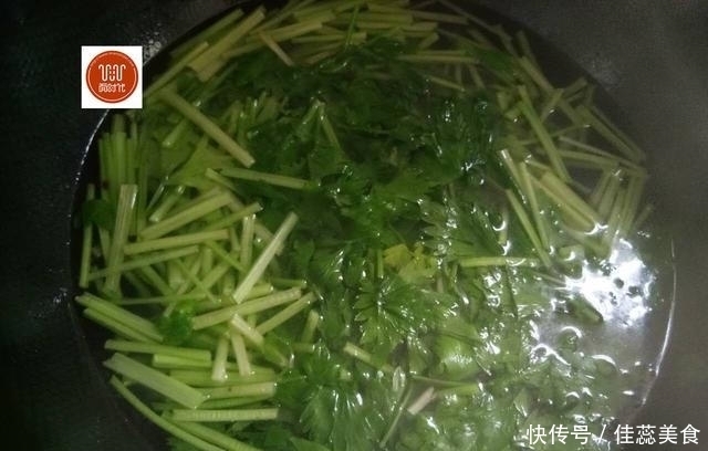 经典美味的小凉菜,爽爆你的味蕾,每次都会拌一盆,一点都不剩!