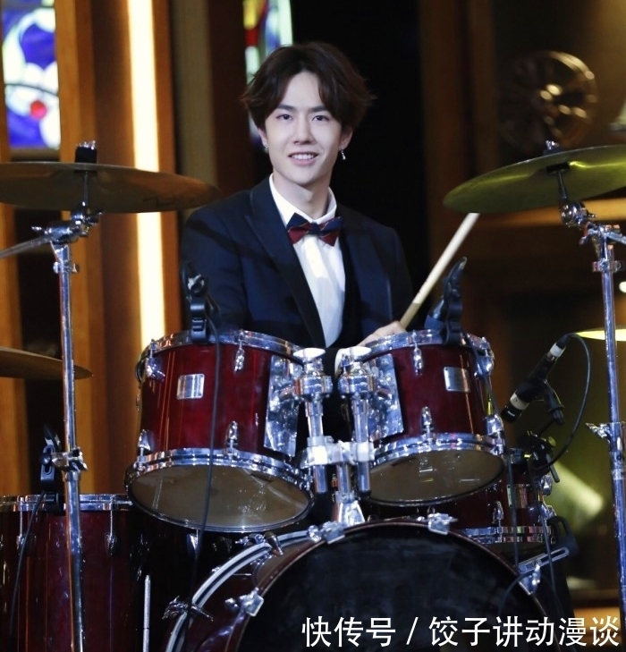 姐,你为什么那么喜欢王一博?看到他的努力,你想不想跑起来