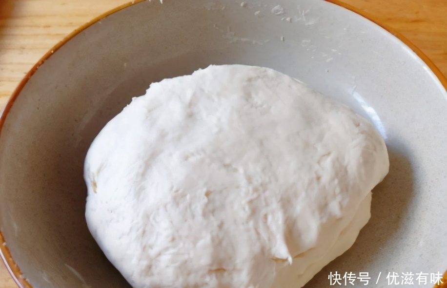 做烙饼和面是关键，掌握这3点，烙饼张张柔软且层多，凉了也不硬