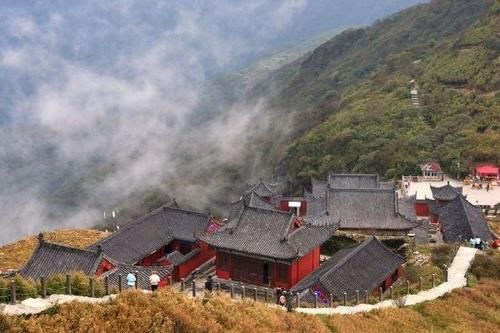 国内一座“神秘”寺庙，500年来从未开过庙门，且不接受游客香火