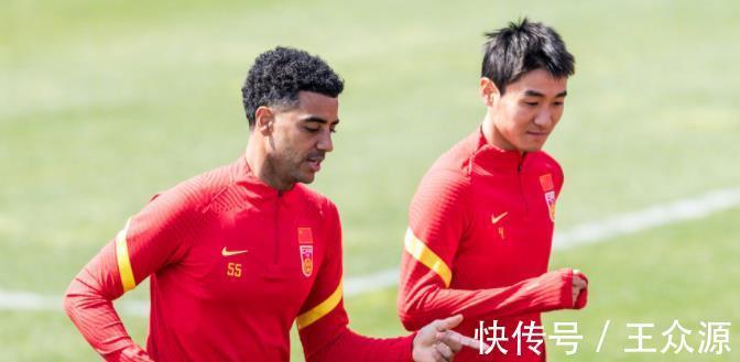 球员|中日之战赛后评分!2名归化队内最高,为国足遮羞,武磊全场最差