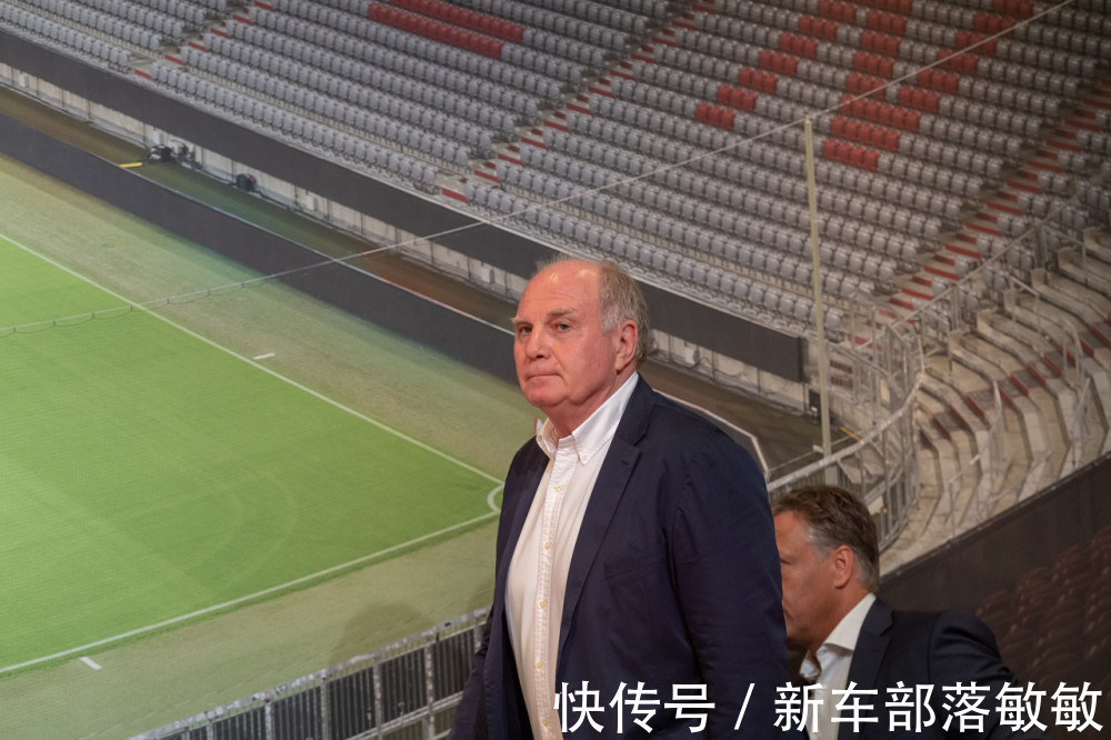 阿德耶米|赫内斯:我们在面对较弱对手时有些粗心,但对阵萨尔茨堡肯定不会