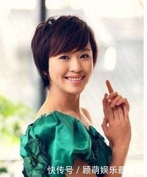 主持17年0失誤,歐陽夏丹如今為何離開了《新聞聯播》?令人深思