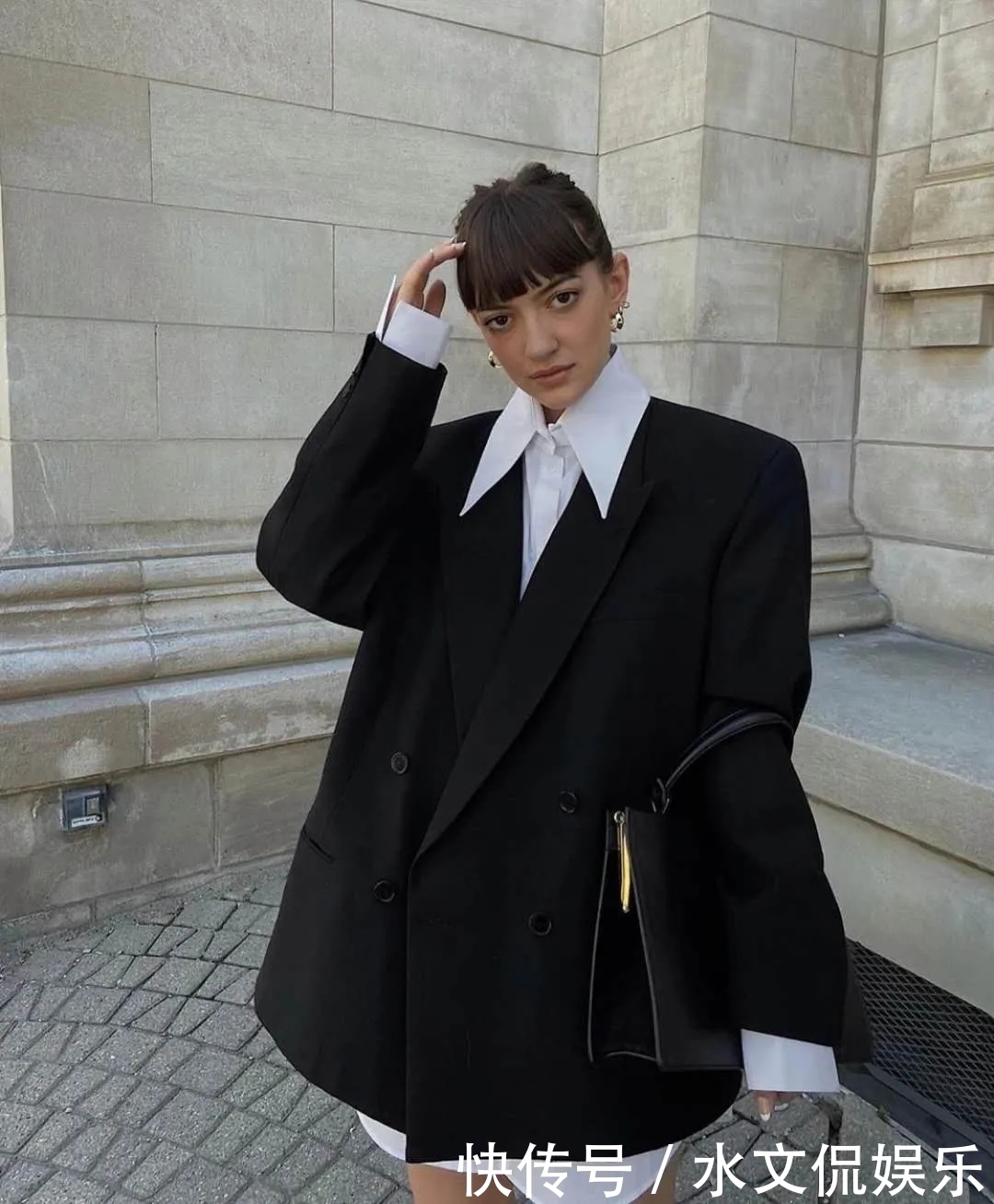 秋冬想要玩转叠穿层次感有这3件内搭你就比别人更时尚了