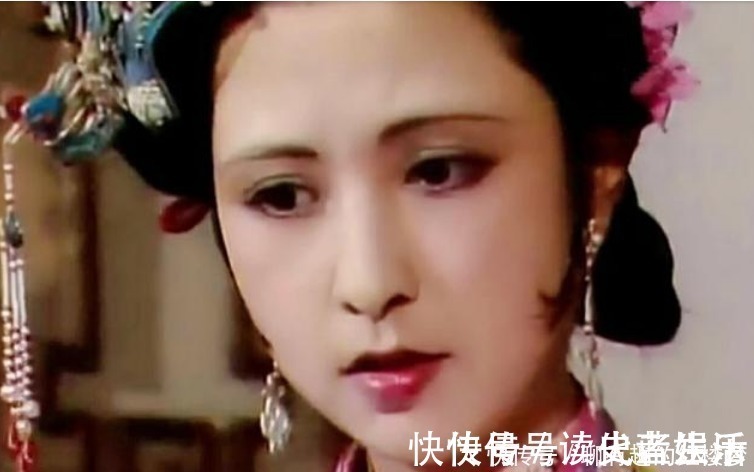 胡医生&胡庸医见尤二姐,不觉魂飞魄散,是惊骇她的美貌还是病势?