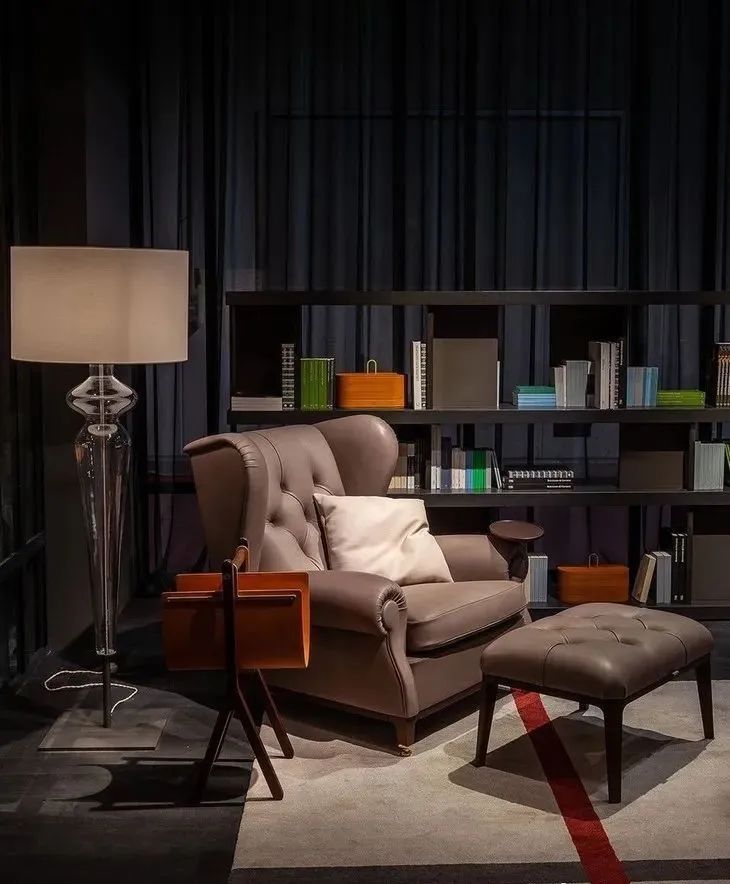 办公椅|居家第N天，某宝给我推了“盘腿神器”