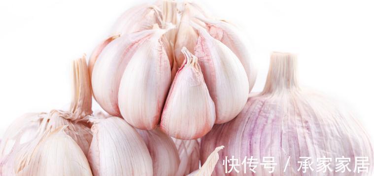 这8种食材不能放冰箱，不保鲜反而有害健康，早知道早受益